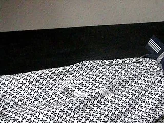 বালিকা নিটোল বড় সুন্দরী মহিলা মোটা