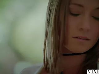 সুন্দরি সেক্সি মহিলার, পরিণত