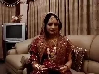 বড়ো মাই বড়ো মাই বড়ো বুকের মেয়ের পর্নোতারকা,