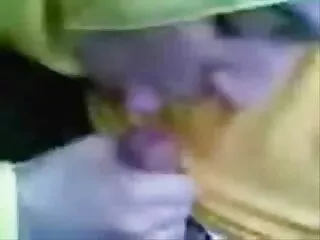 বড় সুন্দরী মহিলা, মা,