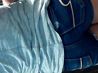 এক মহিলা বহু পুরুষ,